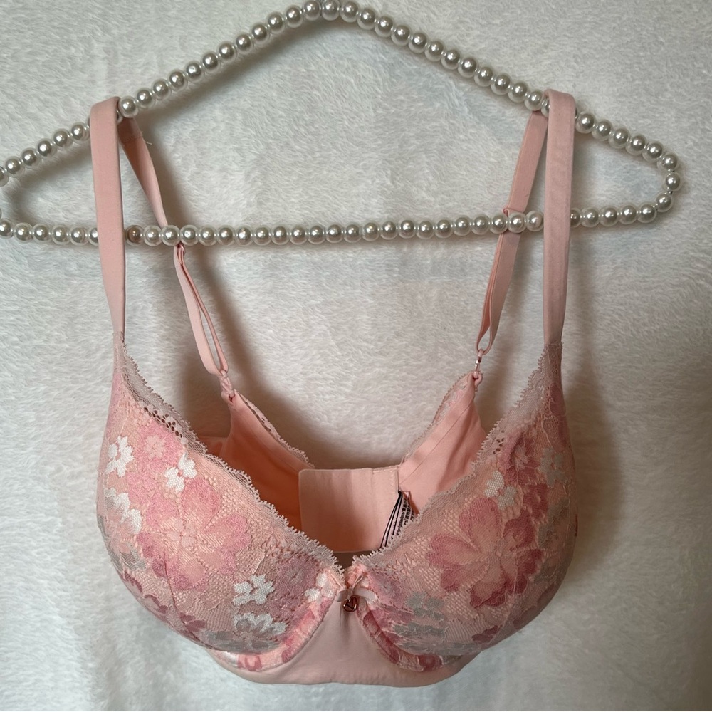 Victoria's Secret Body by Victoria 34DDD bra floral pink